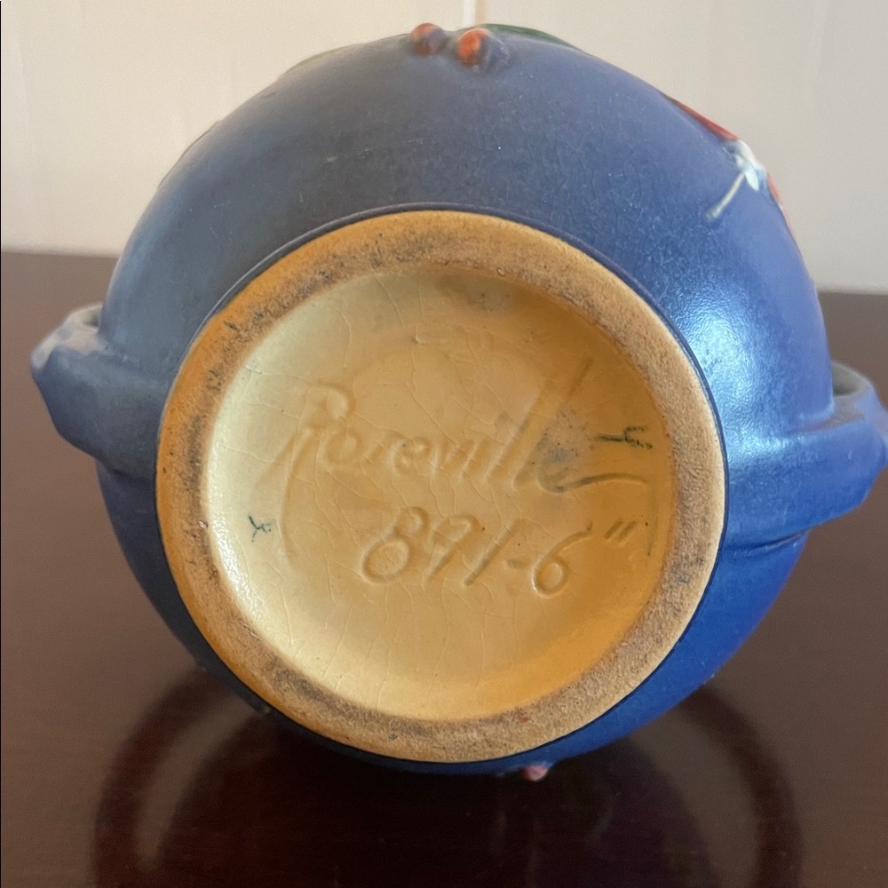 Roseville Fuchsia Vase 891-6 - Picture 3 of 7